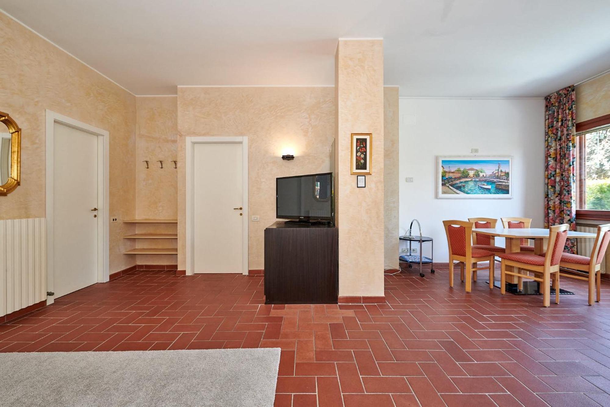 Apartments Rainer - Front Lake Bardolino Extérieur photo