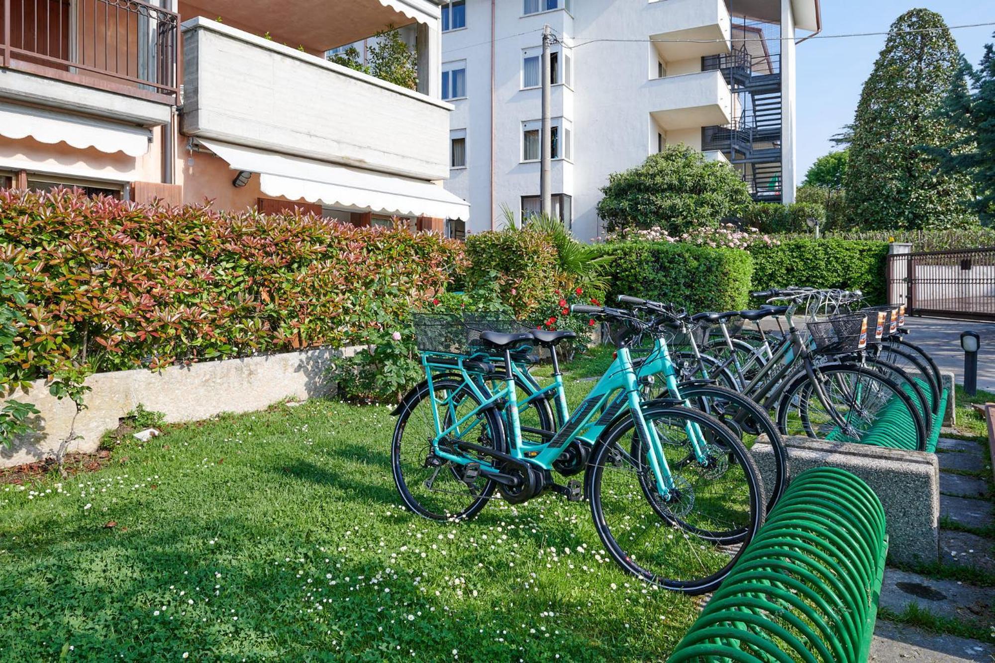 Apartments Rainer - Front Lake Bardolino Extérieur photo